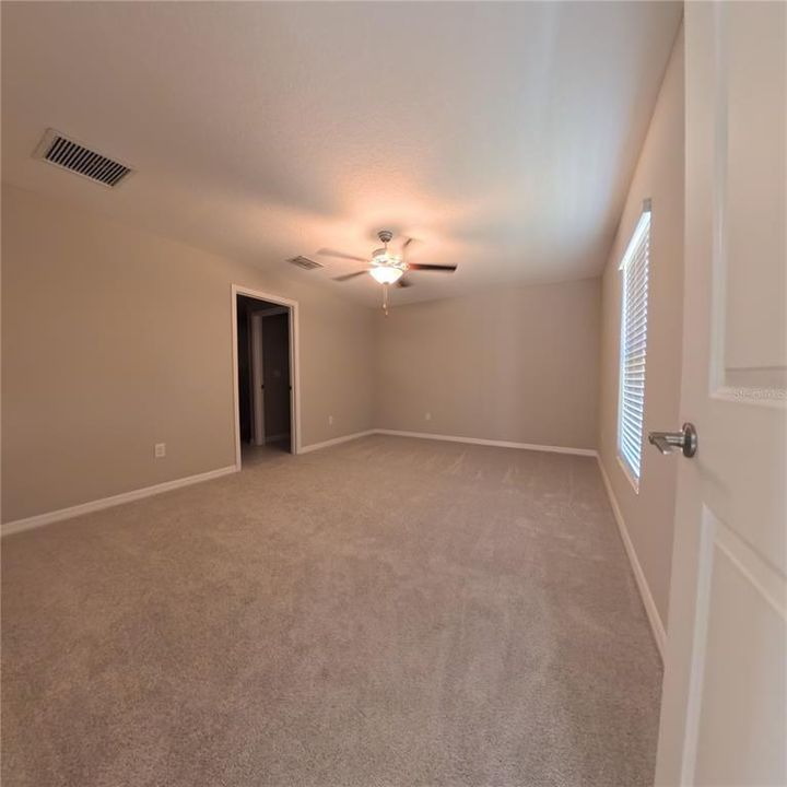 For Rent: $2,900 (3 beds, 2 baths, 1451 Square Feet)