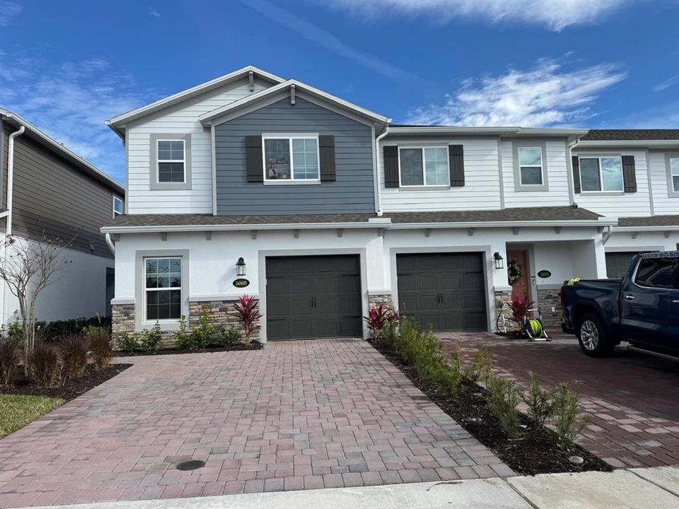 For Rent: $2,500 (4 beds, 3 baths, 1769 Square Feet)