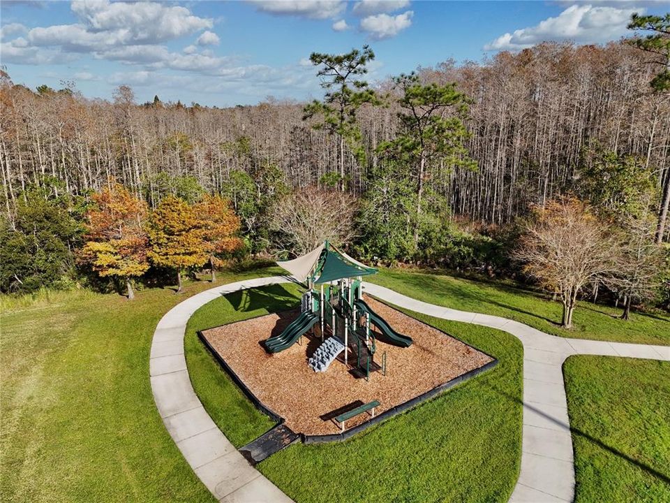 En Venta: $659,000 (4 camas, 2 baños, 2855 Pies cuadrados)