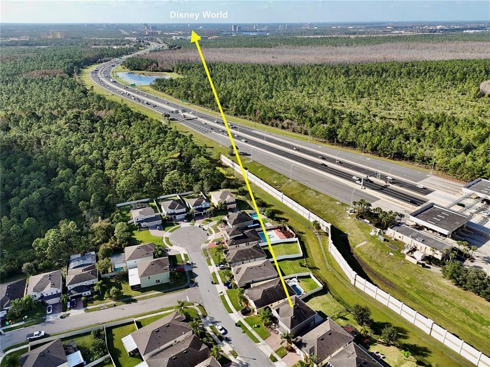 En Venta: $659,000 (4 camas, 2 baños, 2855 Pies cuadrados)