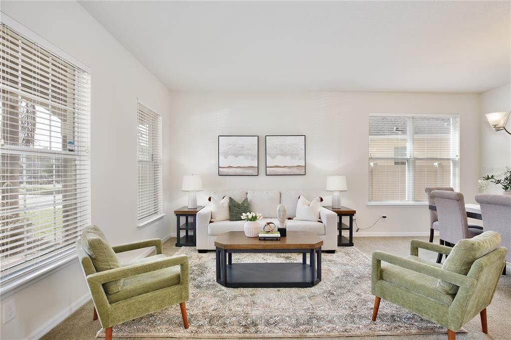 En Venta: $659,000 (4 camas, 2 baños, 2855 Pies cuadrados)