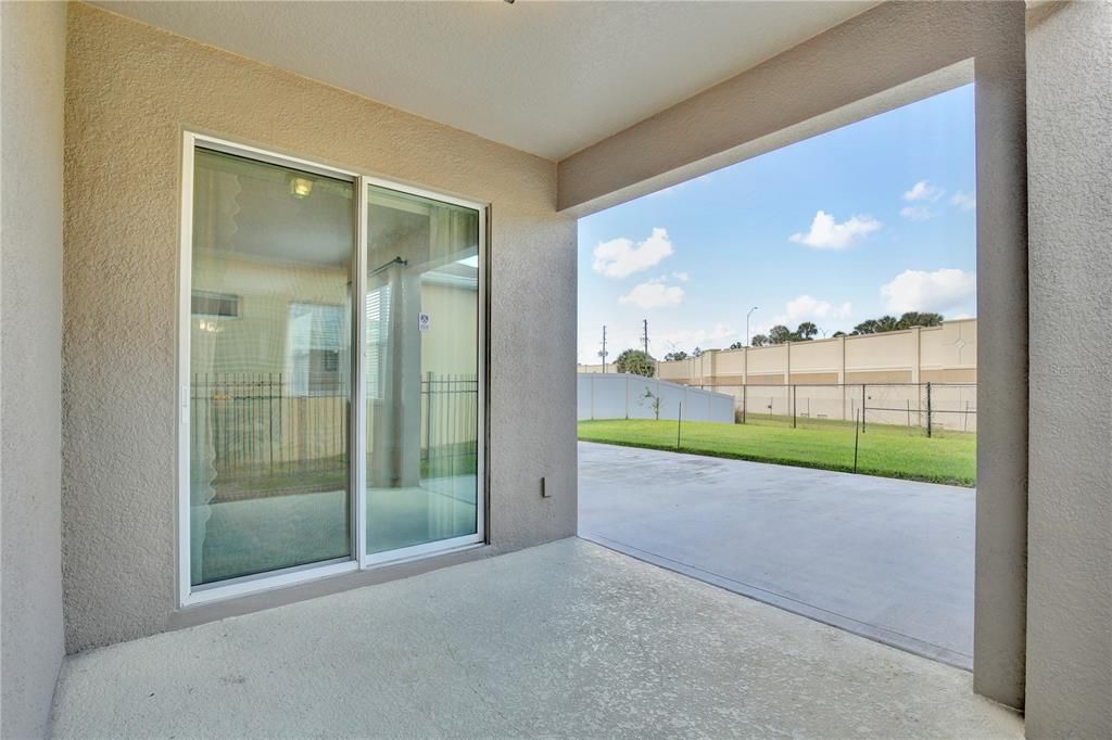 En Venta: $659,000 (4 camas, 2 baños, 2855 Pies cuadrados)