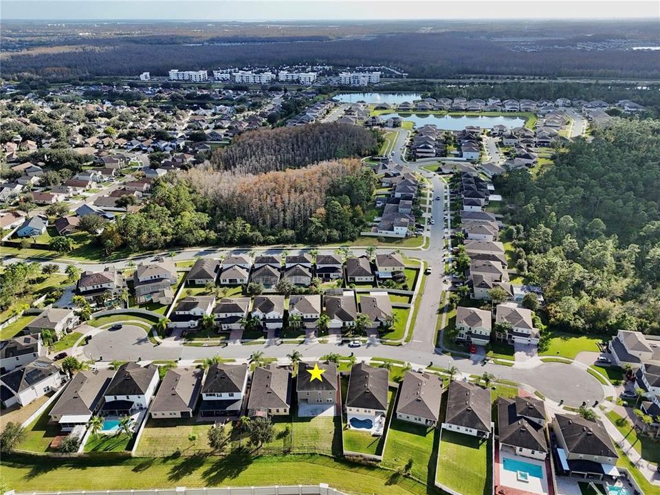 En Venta: $659,000 (4 camas, 2 baños, 2855 Pies cuadrados)