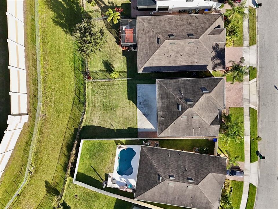 En Venta: $659,000 (4 camas, 2 baños, 2855 Pies cuadrados)