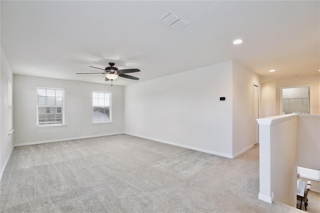 En Venta: $659,000 (4 camas, 2 baños, 2855 Pies cuadrados)