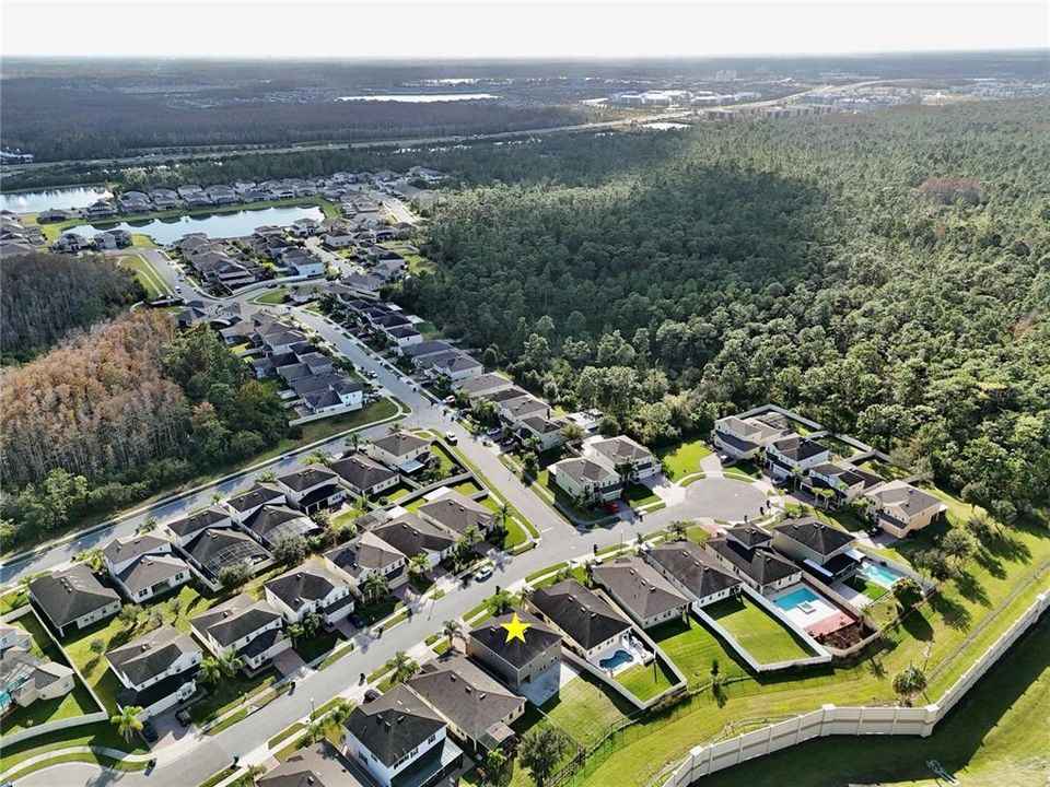 En Venta: $659,000 (4 camas, 2 baños, 2855 Pies cuadrados)