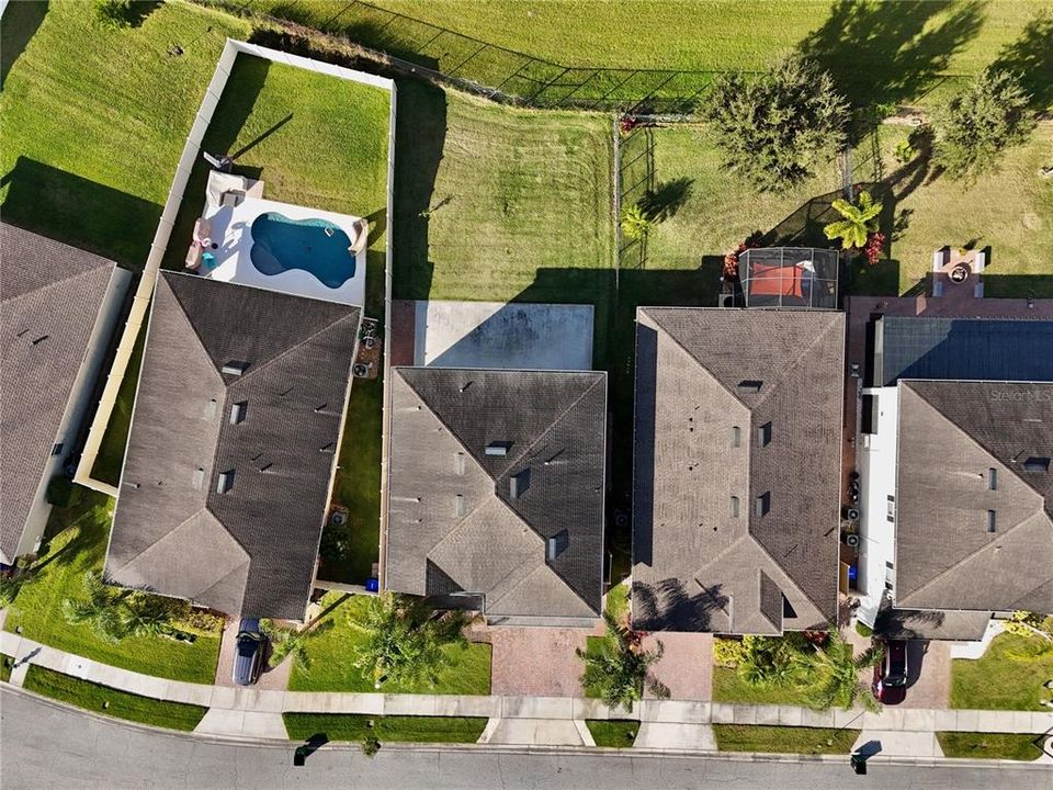 En Venta: $659,000 (4 camas, 2 baños, 2855 Pies cuadrados)