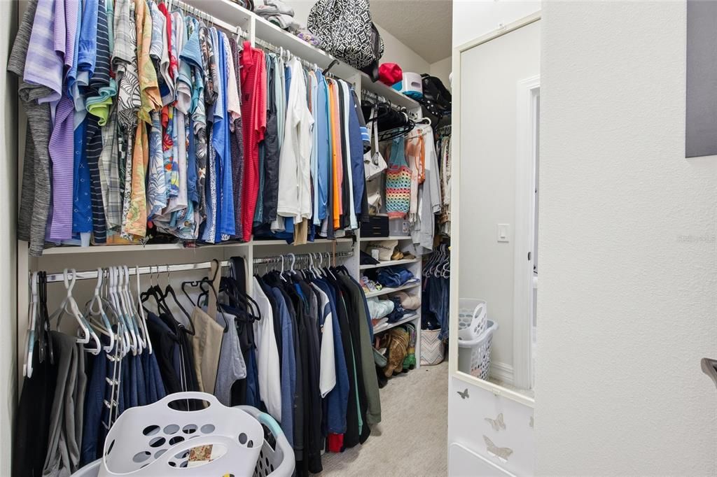 For Sale: $335,000 (2 beds, 2 baths, 1432 Square Feet)