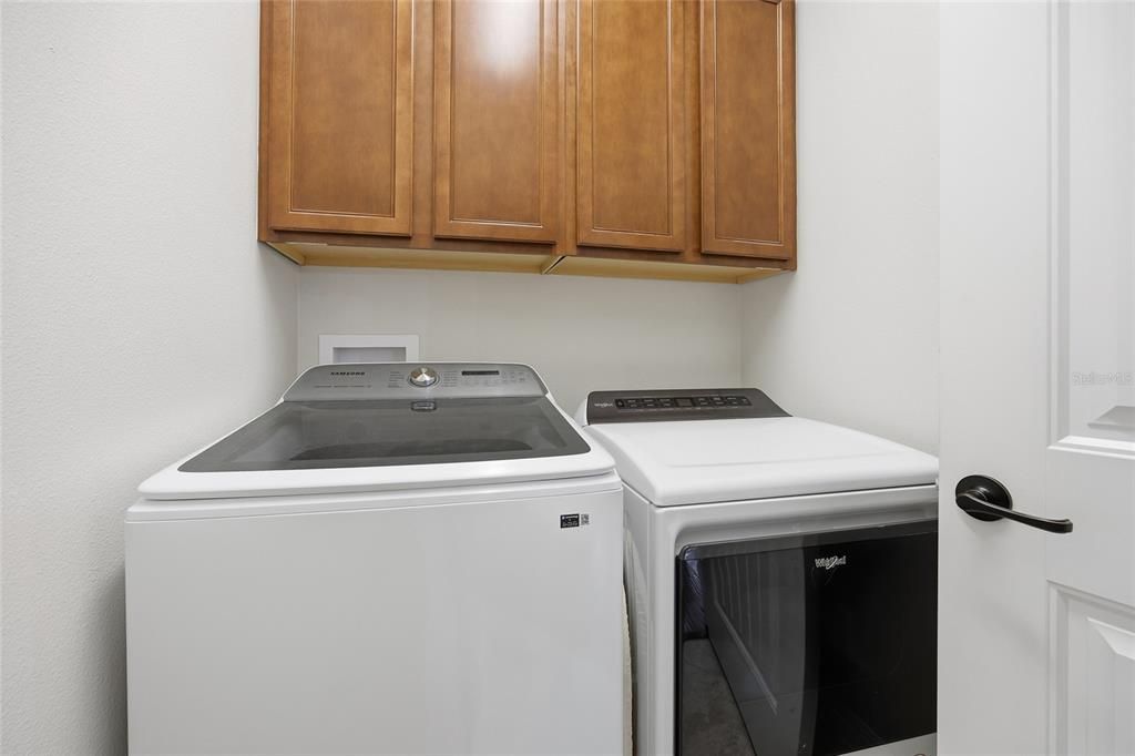 For Sale: $335,000 (2 beds, 2 baths, 1432 Square Feet)