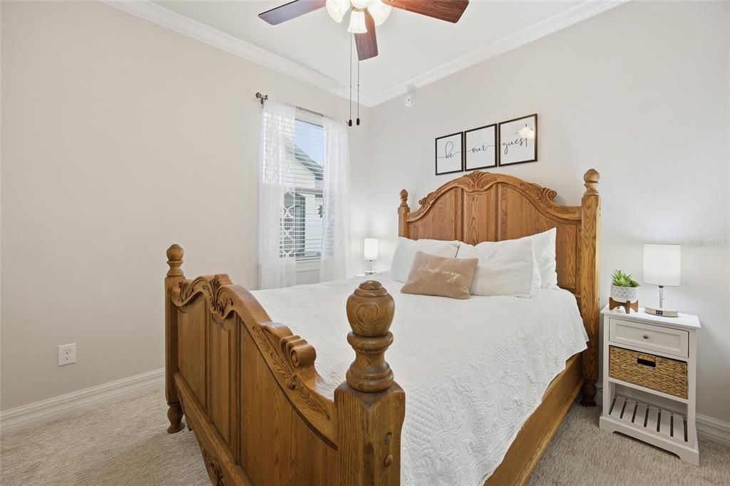 For Sale: $335,000 (2 beds, 2 baths, 1432 Square Feet)