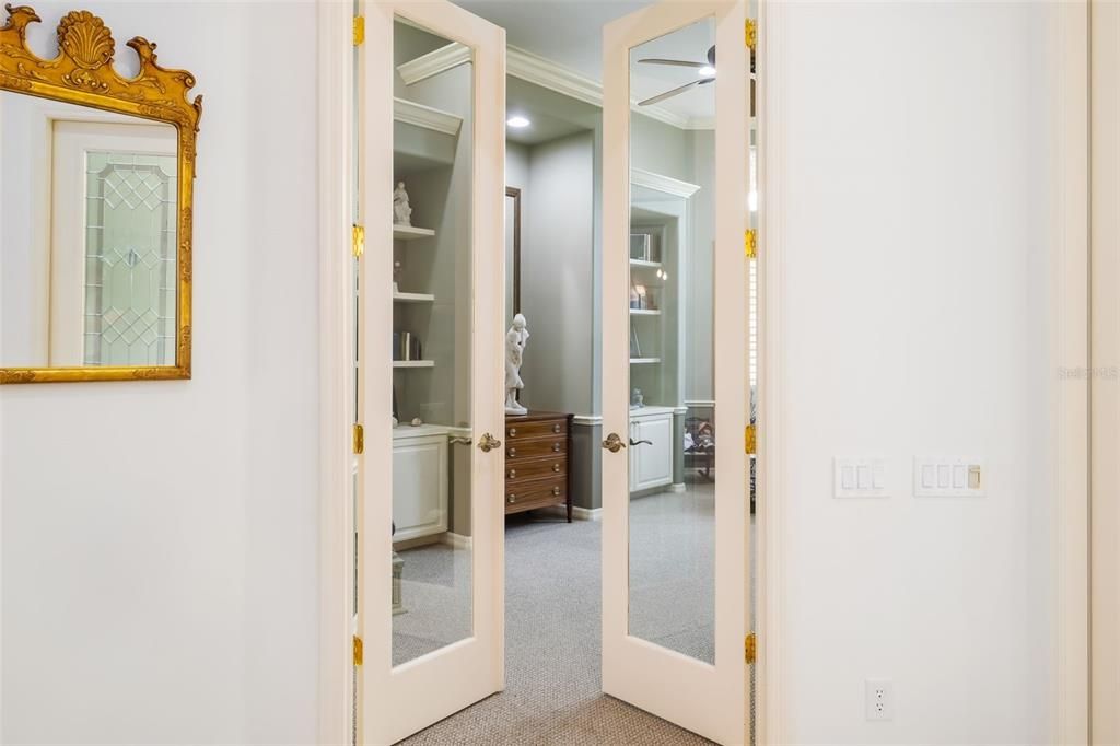 For Sale: $900,000 (3 beds, 3 baths, 3246 Square Feet)