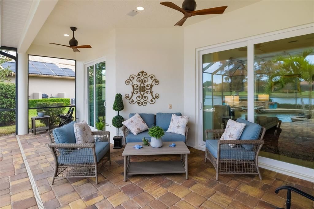 For Sale: $900,000 (3 beds, 3 baths, 3246 Square Feet)