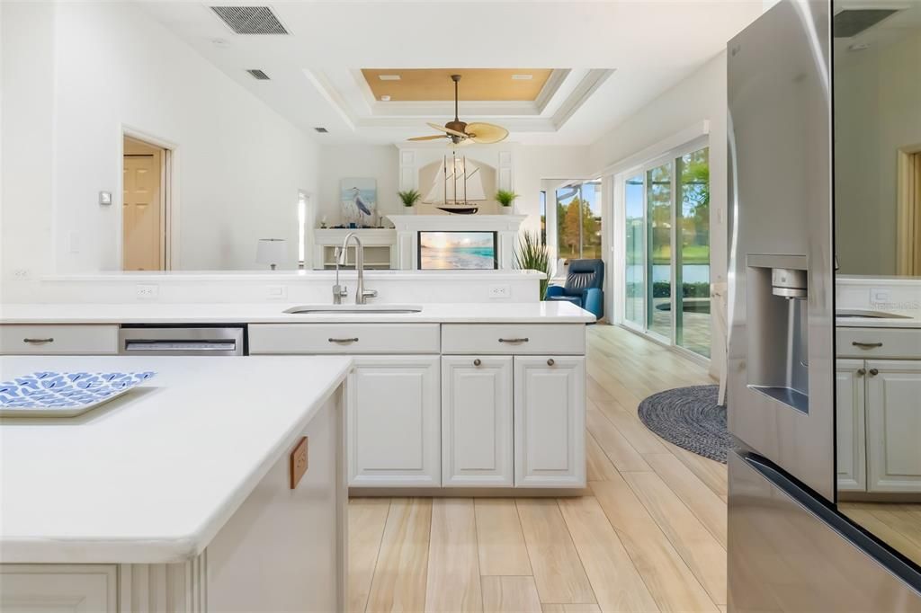 For Sale: $900,000 (3 beds, 3 baths, 3246 Square Feet)