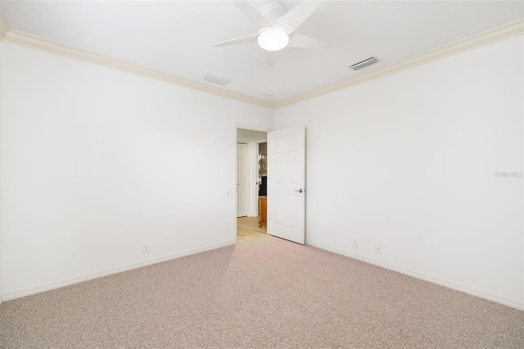 For Sale: $900,000 (3 beds, 3 baths, 3246 Square Feet)