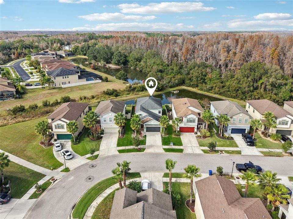 En Venta: $575,000 (5 camas, 3 baños, 2471 Pies cuadrados)