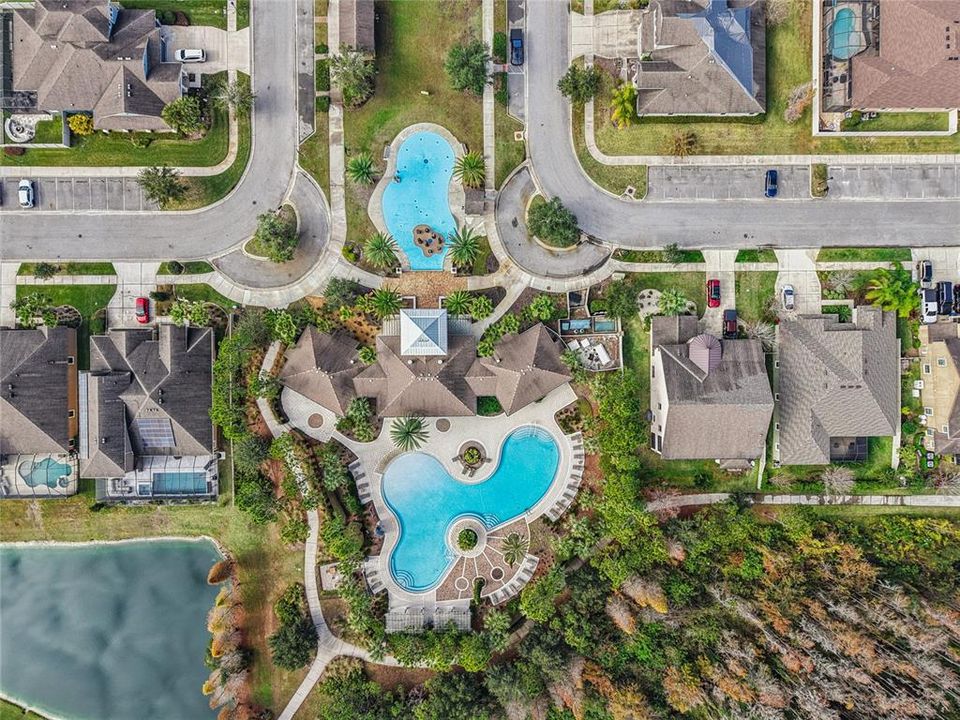 En Venta: $575,000 (5 camas, 3 baños, 2471 Pies cuadrados)