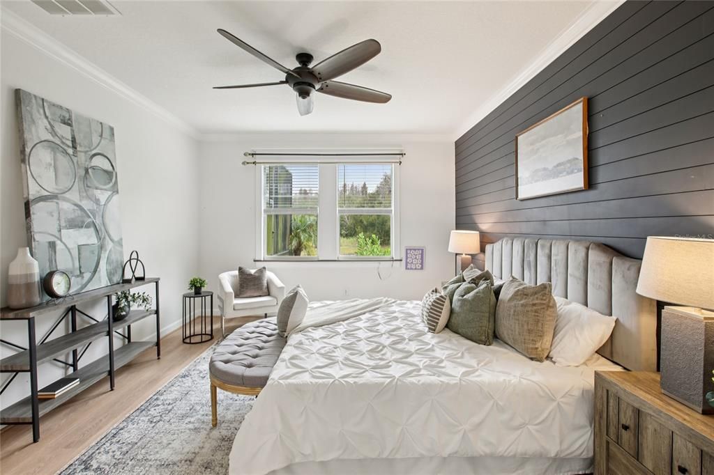 En Venta: $575,000 (5 camas, 3 baños, 2471 Pies cuadrados)