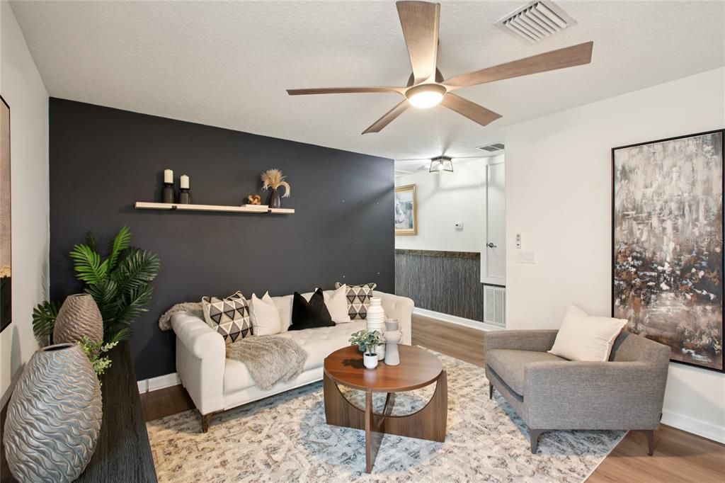 En Venta: $575,000 (5 camas, 3 baños, 2471 Pies cuadrados)