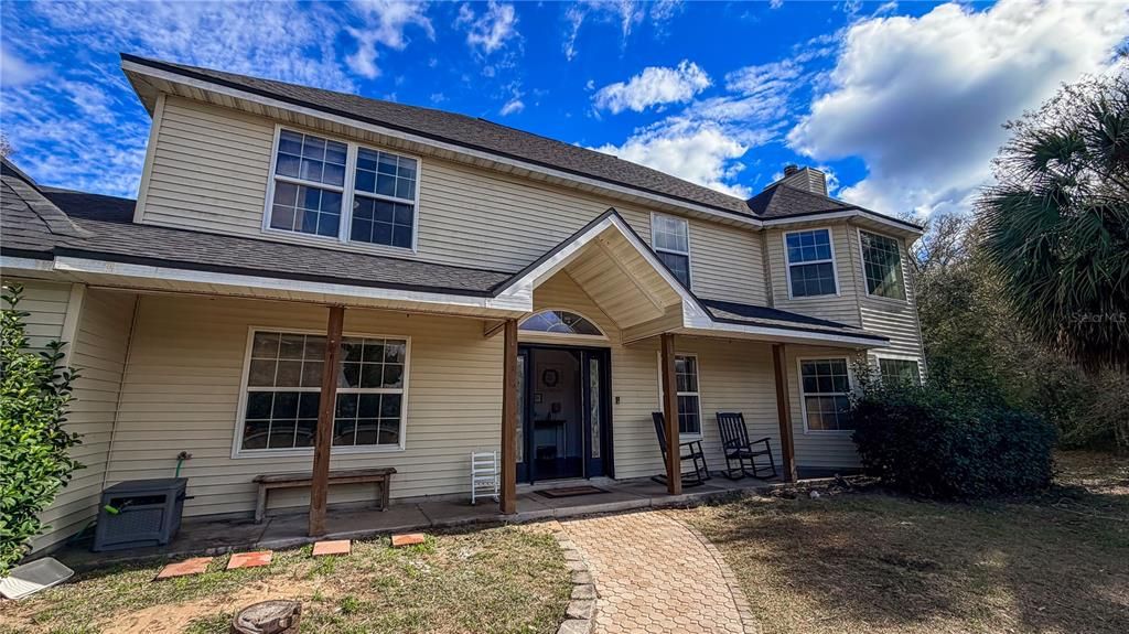 En Venta: $395,000 (5 camas, 2 baños, 2922 Pies cuadrados)