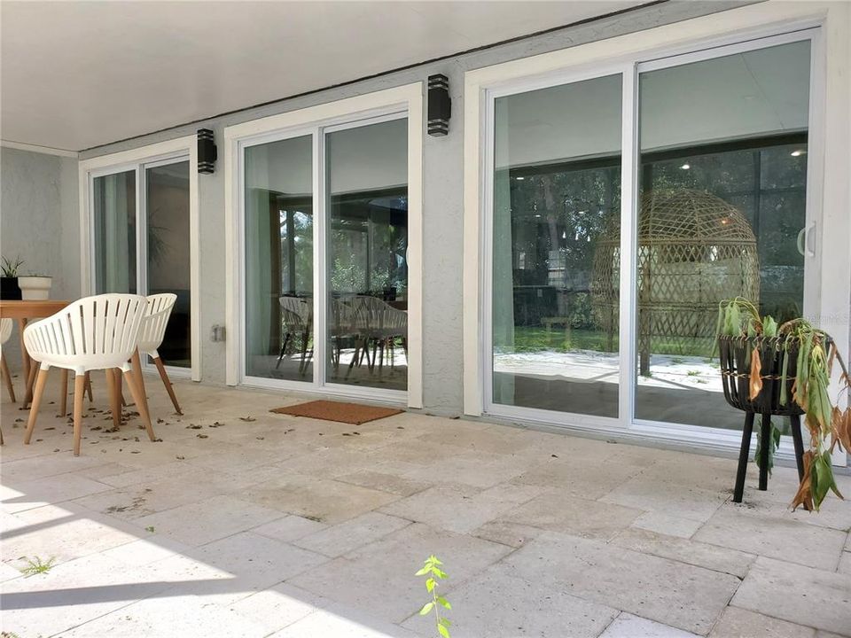 En Renta: $3,995 (4 camas, 3 baños, 2404 Pies cuadrados)