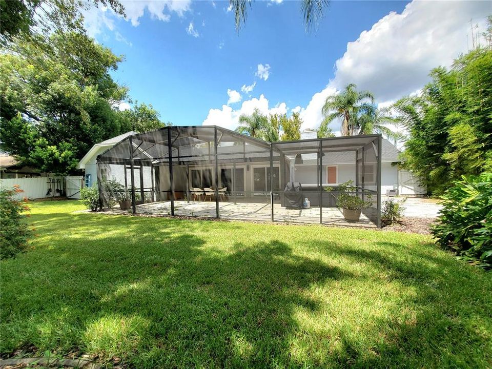 En Renta: $3,995 (4 camas, 3 baños, 2404 Pies cuadrados)