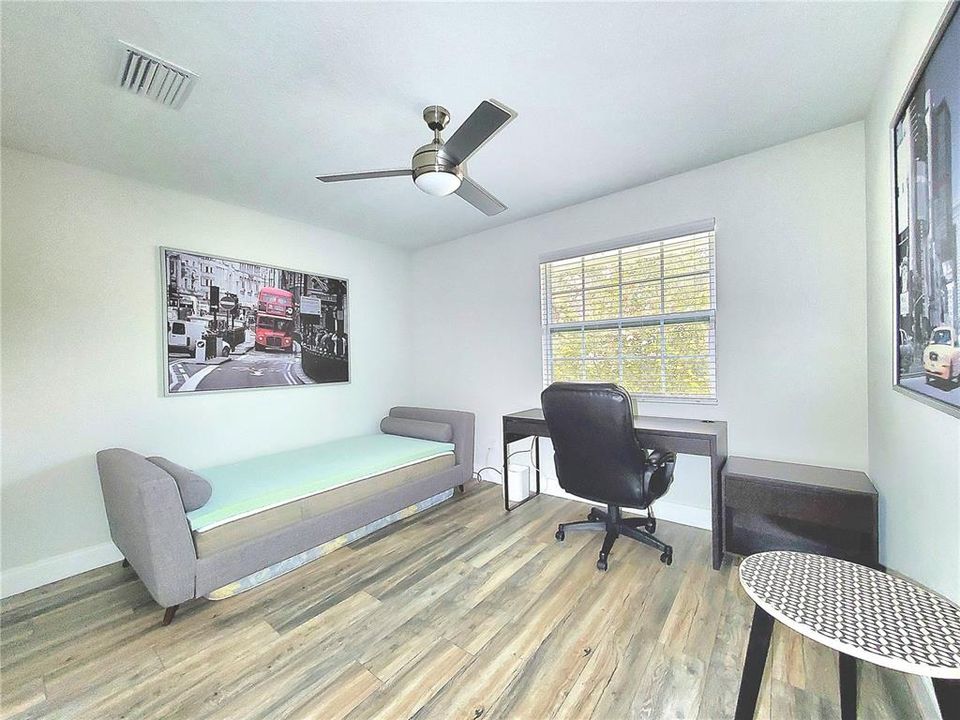 En Renta: $3,995 (4 camas, 3 baños, 2404 Pies cuadrados)