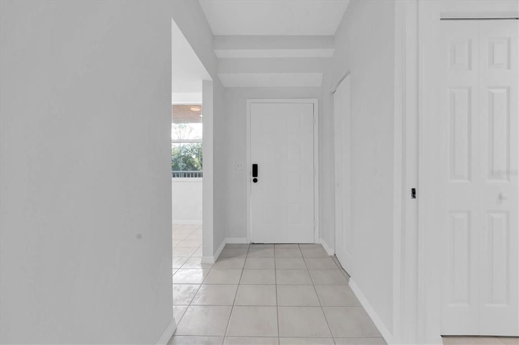 For Sale: $296,000 (2 beds, 2 baths, 1205 Square Feet)