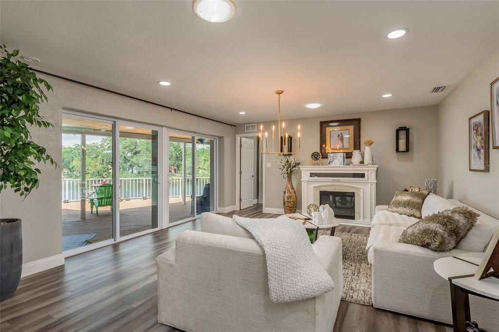 For Rent: $4,800 (5 beds, 3 baths, 3065 Square Feet)