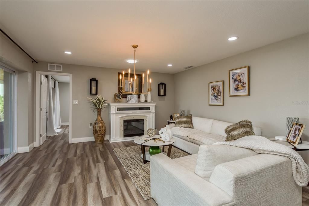 For Rent: $4,800 (5 beds, 3 baths, 3065 Square Feet)