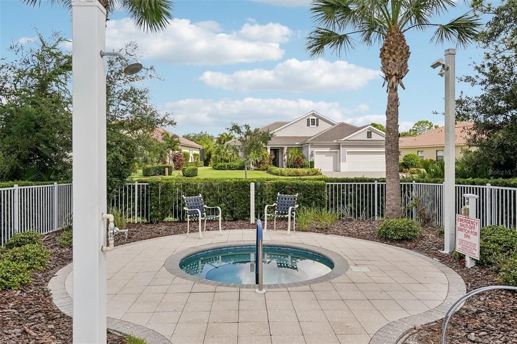 На продажу: $299,000 (2 спален, 2 ванн, 1080 Квадратных фут)