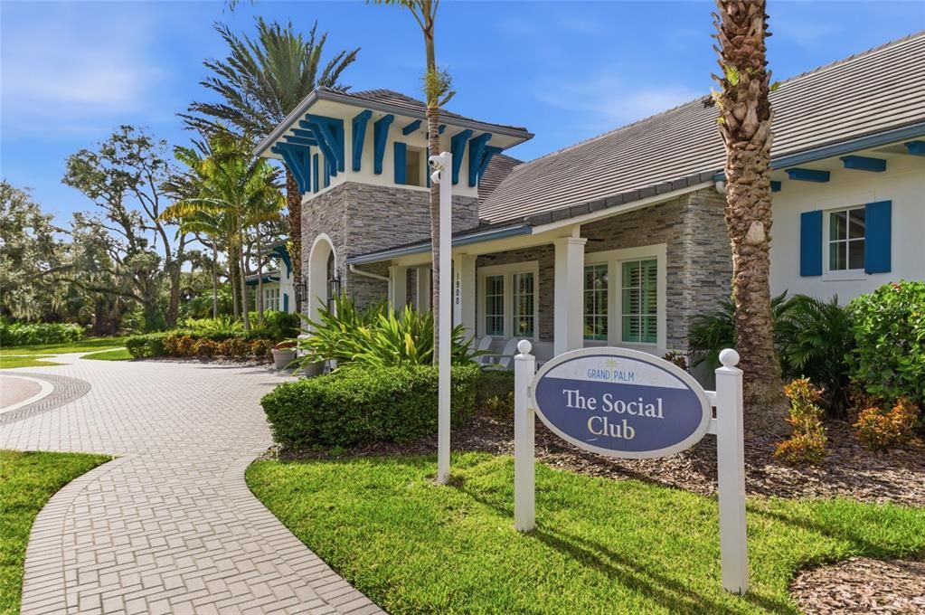 На продажу: $299,000 (2 спален, 2 ванн, 1080 Квадратных фут)