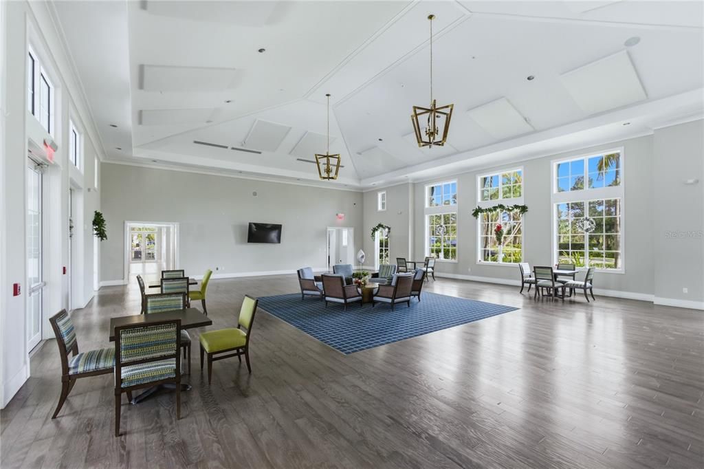 На продажу: $299,000 (2 спален, 2 ванн, 1080 Квадратных фут)