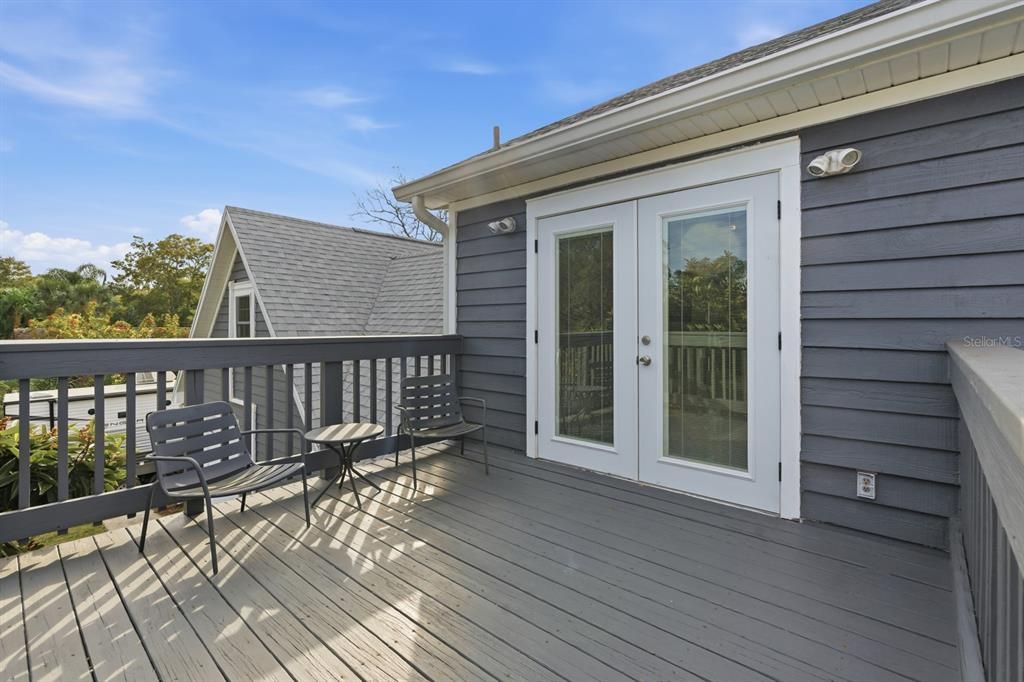 На продажу: $775,000 (6 спален, 3 ванн, 3260 Квадратных фут)