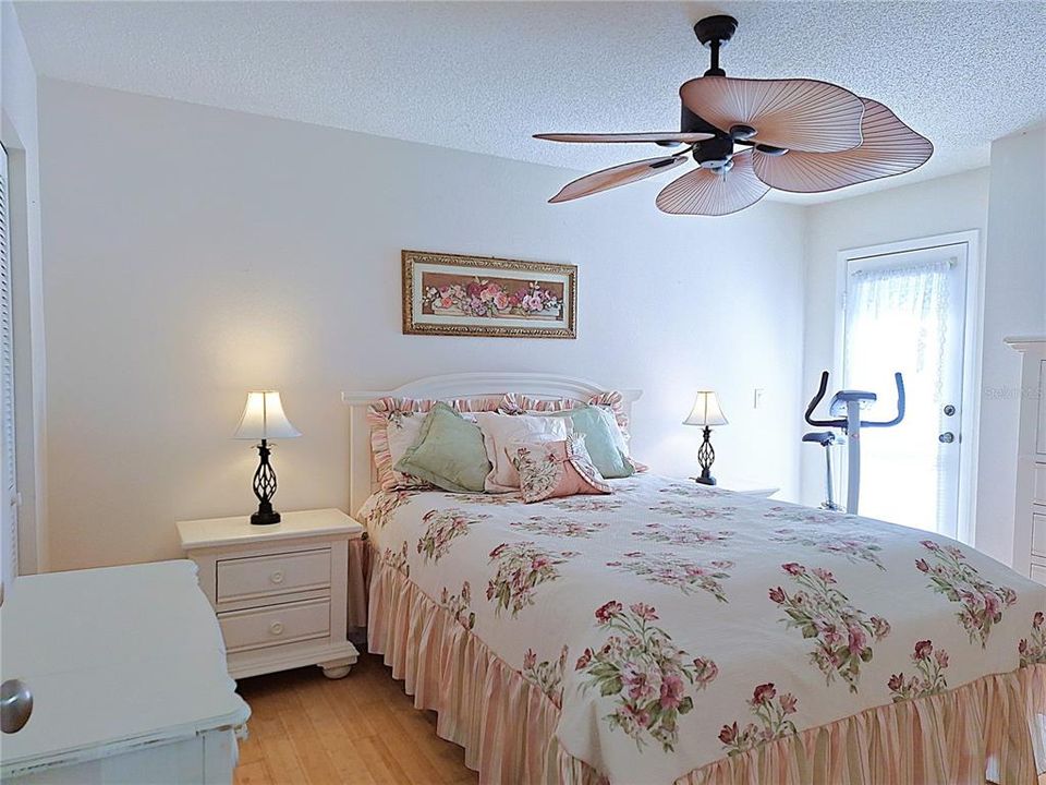 For Rent: $1,600 (1 beds, 1 baths, 680 Square Feet)