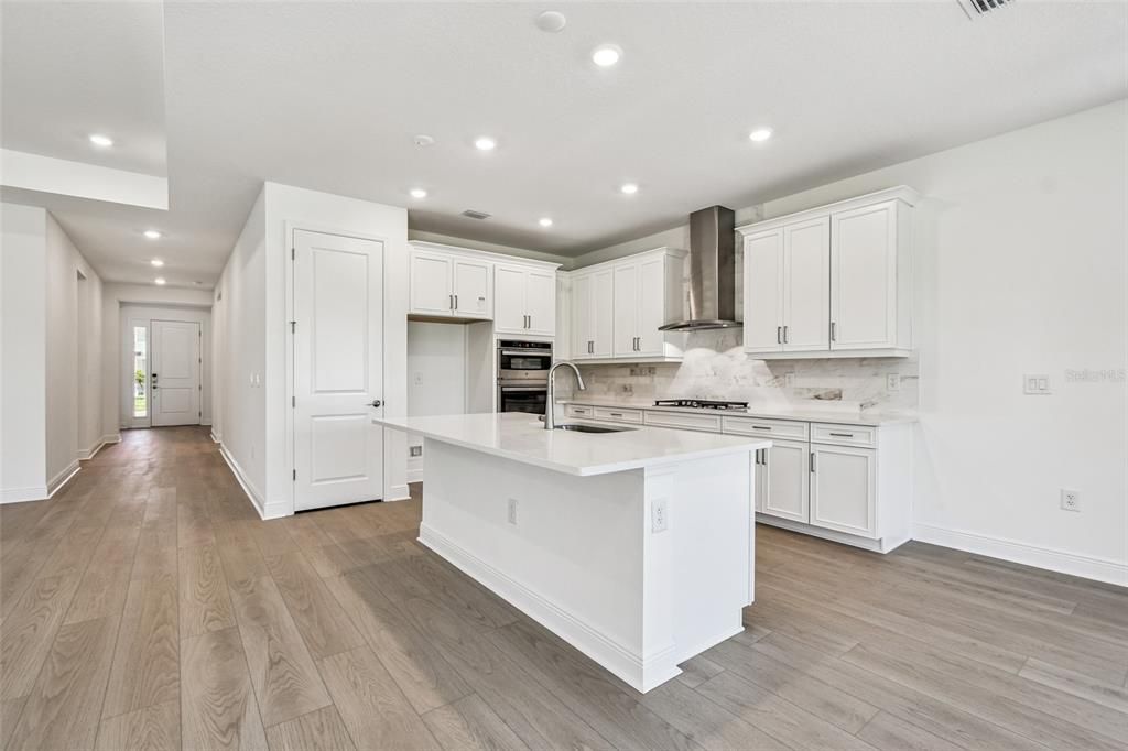 待售: $779,999 (4 贝兹, 3 浴室, 2309 平方英尺)