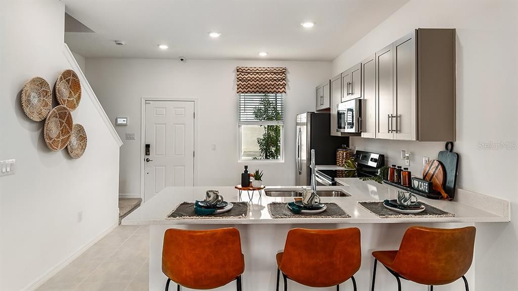 For Sale: $274,959 (2 beds, 2 baths, 1187 Square Feet)