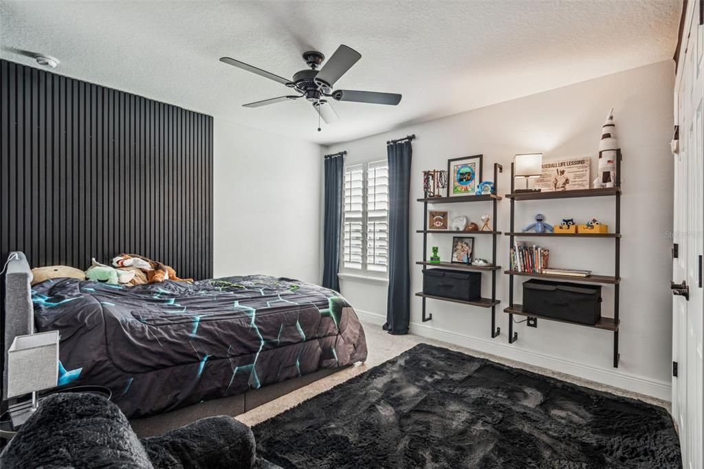 For Sale: $749,900 (5 beds, 3 baths, 3336 Square Feet)