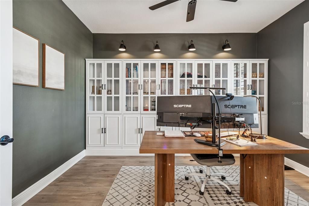 For Sale: $749,900 (5 beds, 3 baths, 3336 Square Feet)