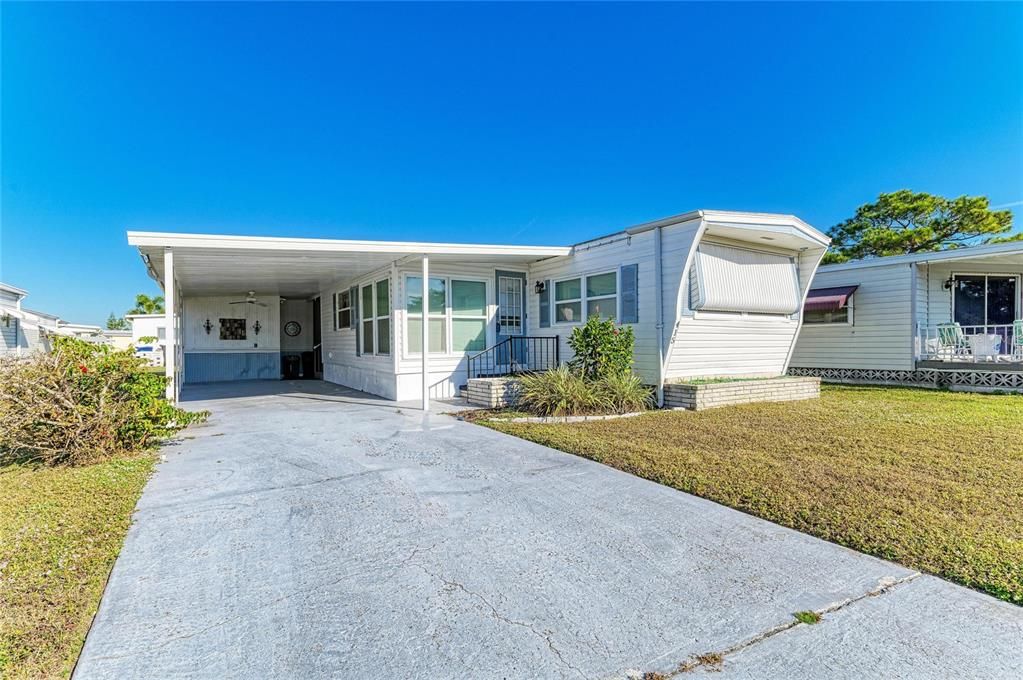 For Sale: $85,000 (2 beds, 1 baths, 624 Square Feet)