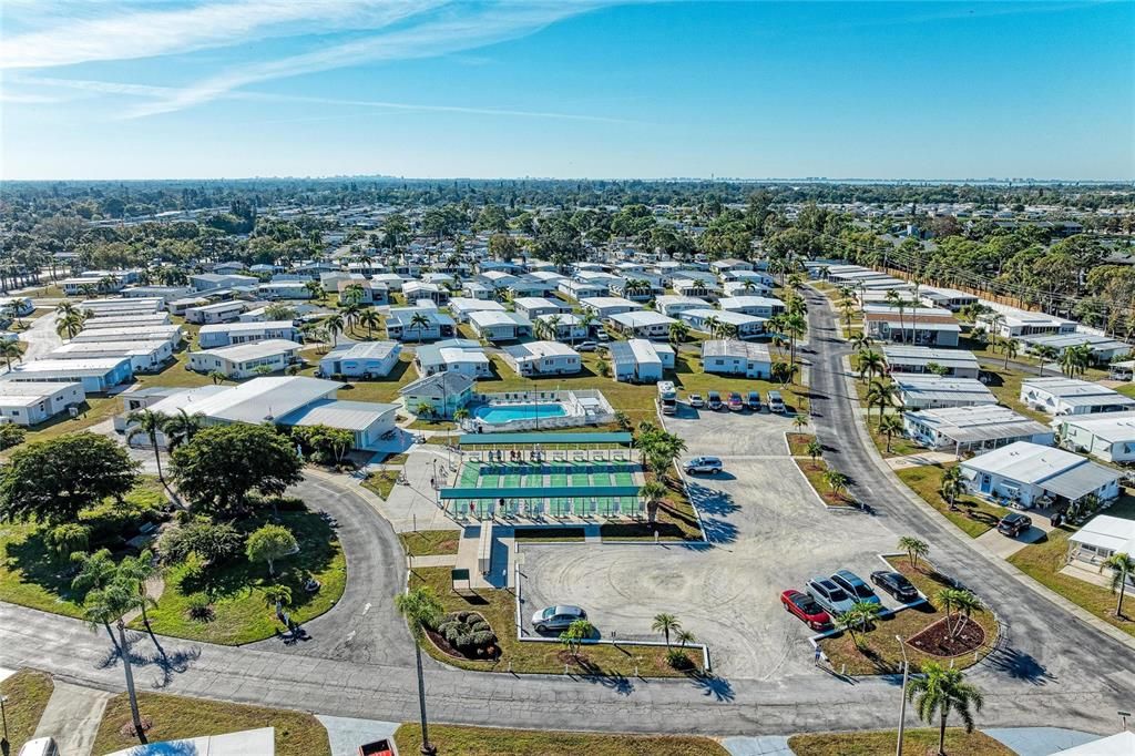 For Sale: $85,000 (2 beds, 1 baths, 624 Square Feet)