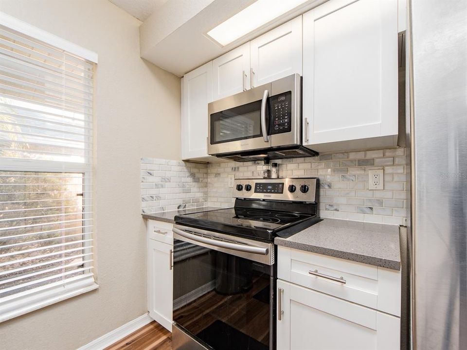 En Venta: $489,000 (4 camas, 2 baños, 1680 Pies cuadrados)