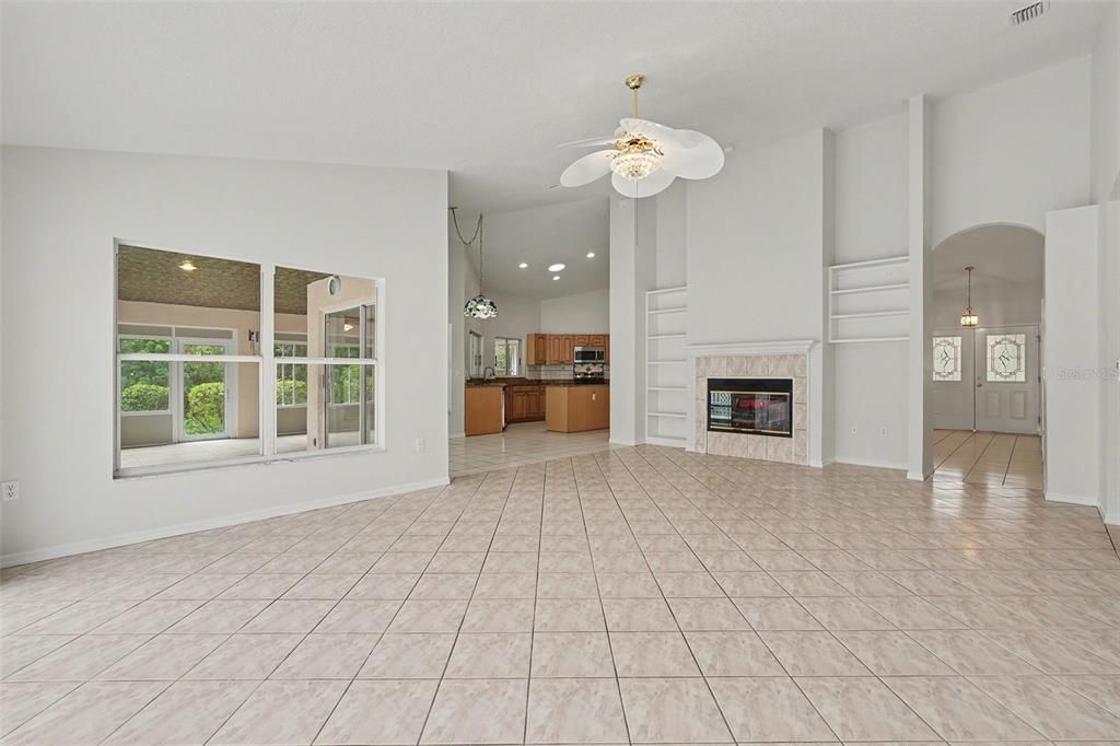 待售: $675,000 (4 贝兹, 2 浴室, 2674 平方英尺)