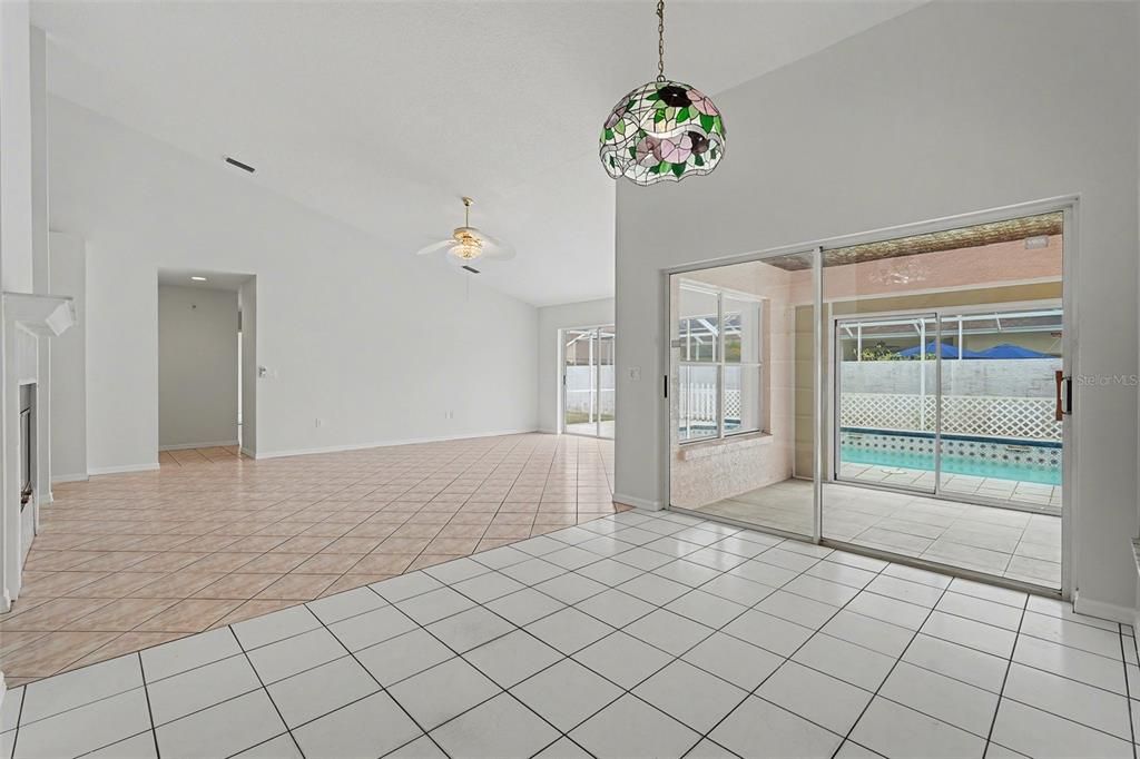 待售: $675,000 (4 贝兹, 2 浴室, 2674 平方英尺)