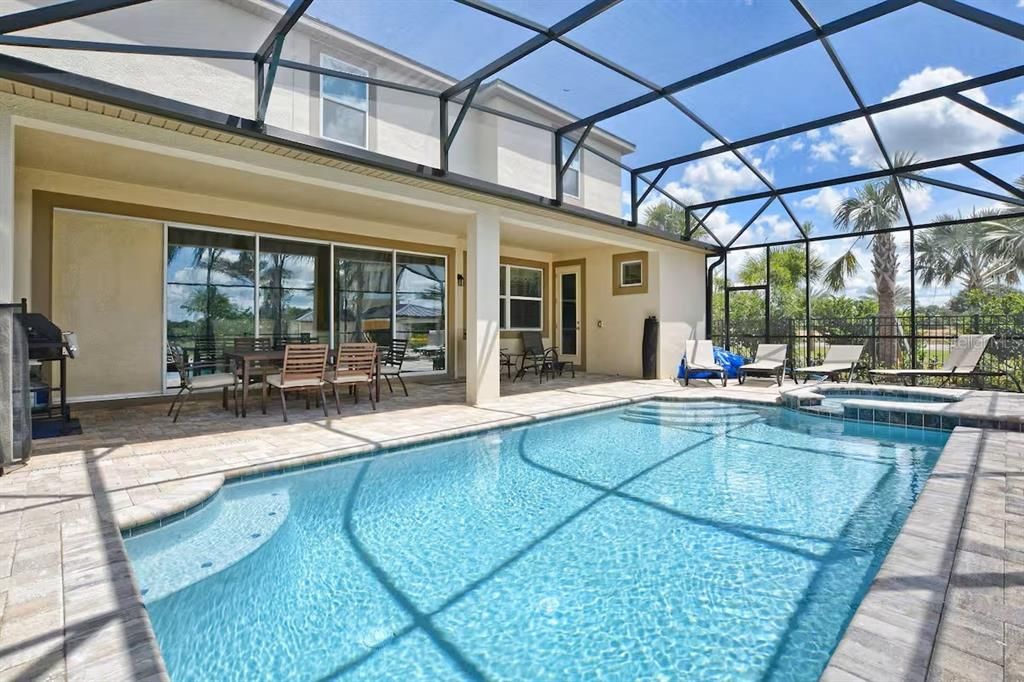 待售: $735,000 (9 贝兹, 6 浴室, 4363 平方英尺)