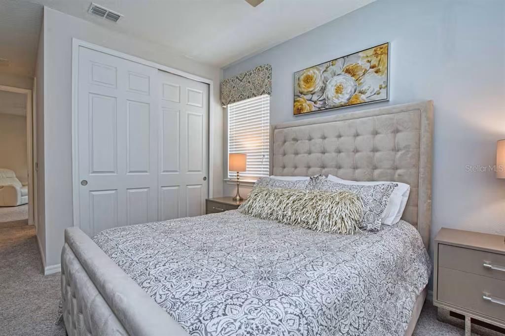 待售: $735,000 (9 贝兹, 6 浴室, 4363 平方英尺)