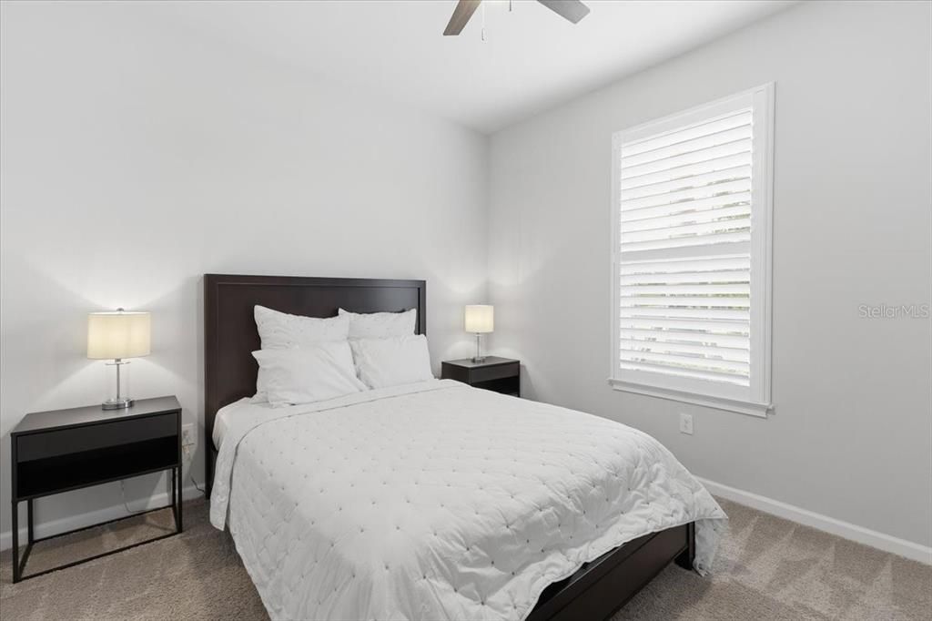 出租: $2,500 (3 贝兹, 2 浴室, 2098 平方英尺)