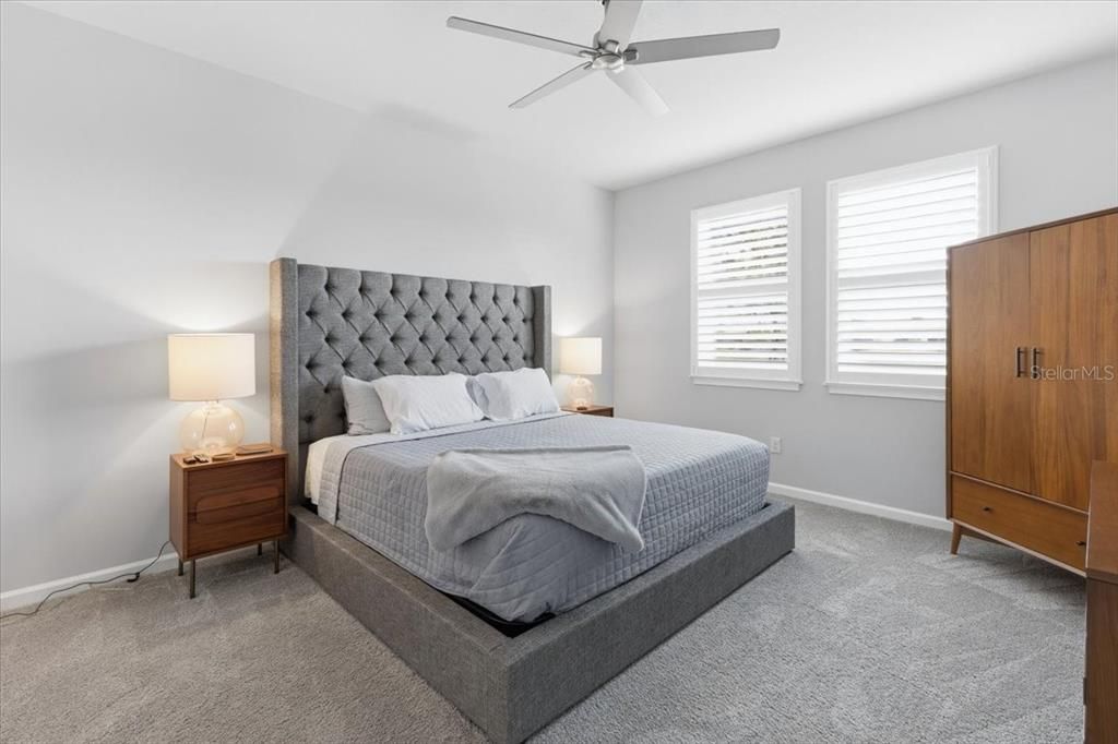 出租: $2,500 (3 贝兹, 2 浴室, 2098 平方英尺)