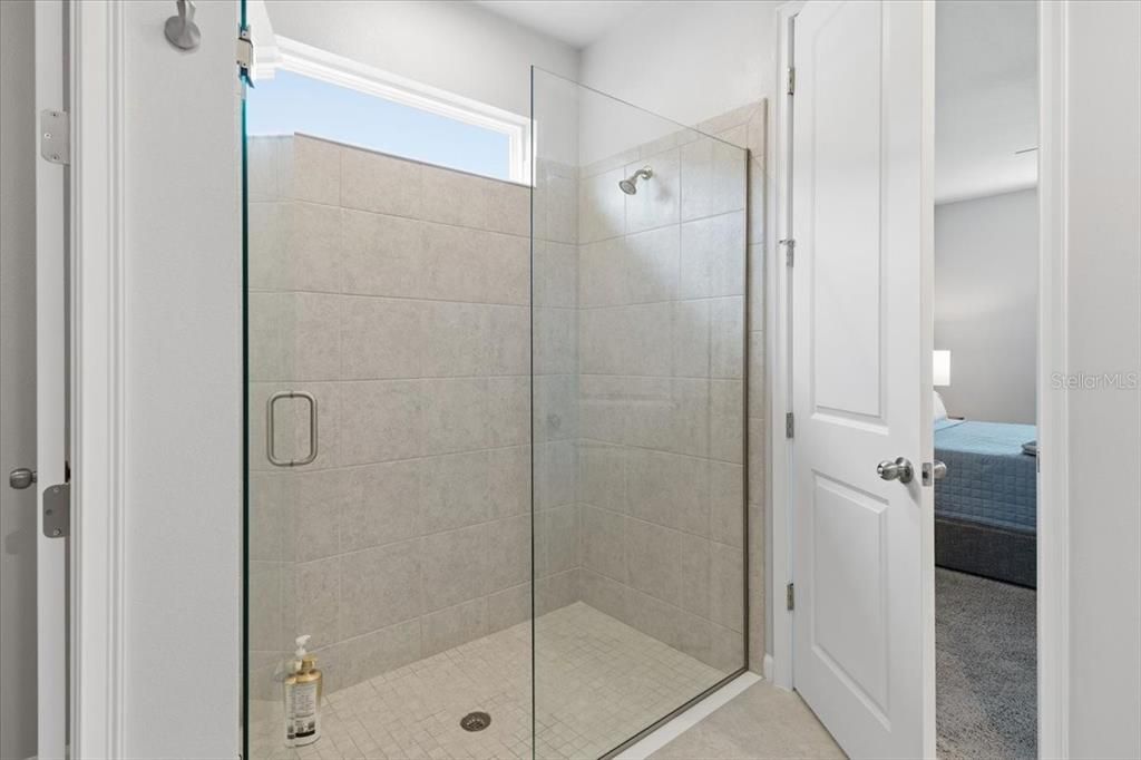 出租: $2,500 (3 贝兹, 2 浴室, 2098 平方英尺)