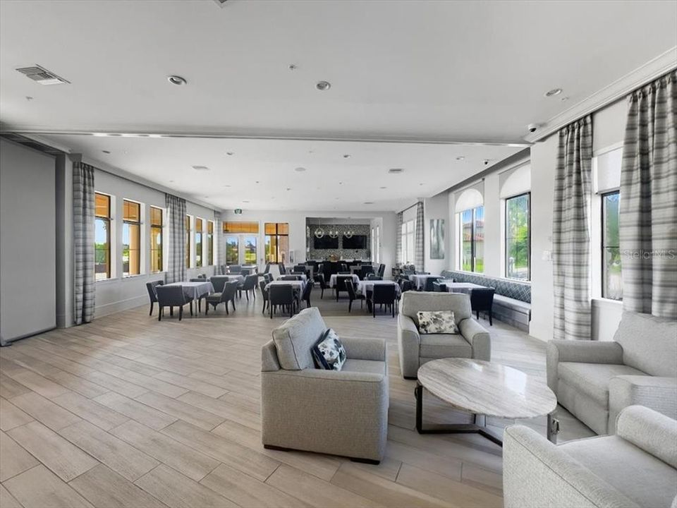 出租: $2,500 (3 贝兹, 2 浴室, 2098 平方英尺)