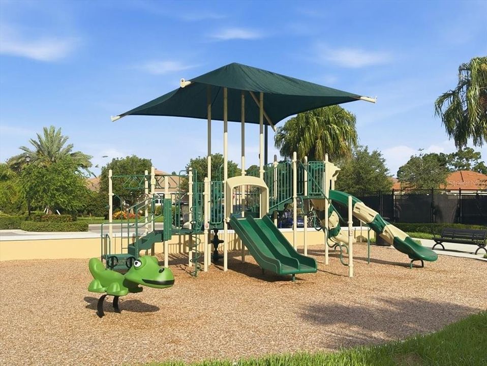 出租: $2,500 (3 贝兹, 2 浴室, 2098 平方英尺)